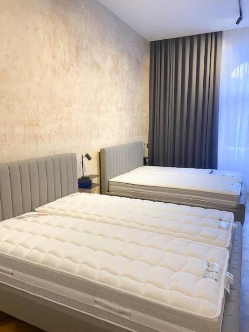 Capitol Deluxe Apartment Prag Dış mekan fotoğraf