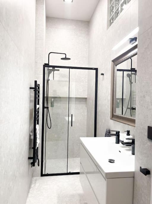 Capitol Deluxe Apartment Prag Dış mekan fotoğraf